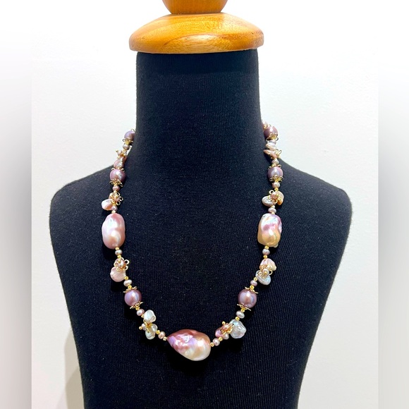 Handmade Freshwater Purple Flameball Pearl Unicorn 🦄 Color Detail Necklace